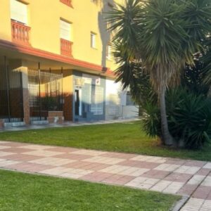 La Linea-Commercial Property